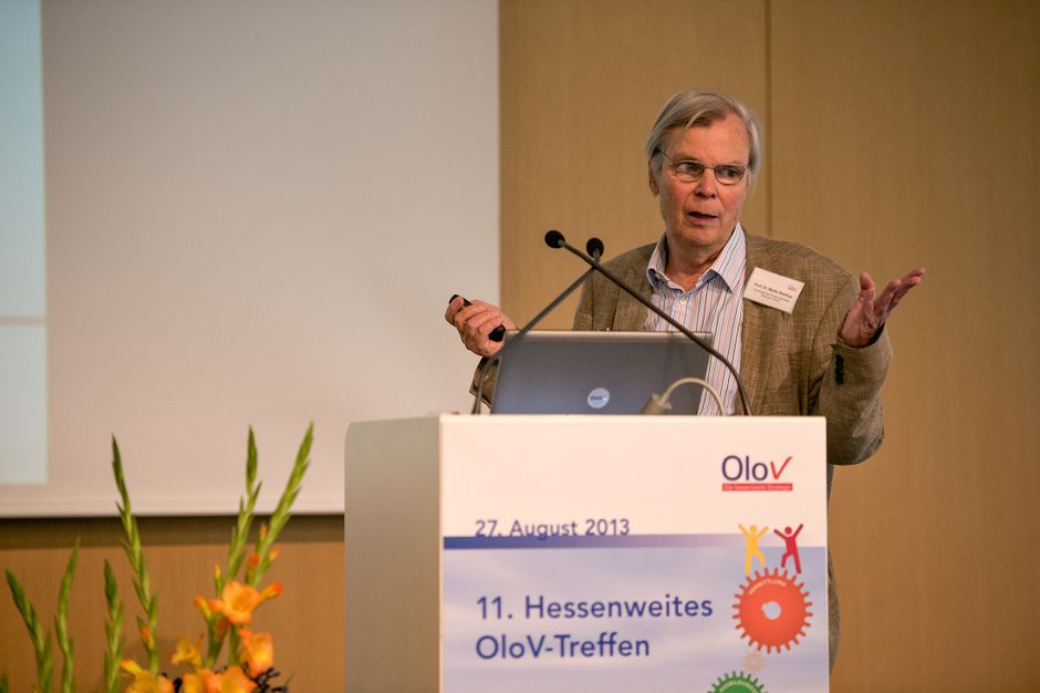 Prof. Baethge, Präsident des SOFI Göttingen, hielt den Eröffnungsvortrag.